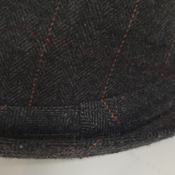Fedora Impermeable by Weatherproof Grey Plaid pattern Size M/L Hat - Picture 7 of 9
